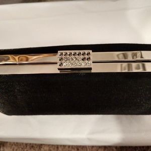 ADORABLE SMALL BLACK EVENING CLUTCH